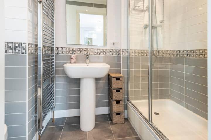Bienvenue In Newhaven Luxury Superking Or Standard Or Budget Rooms ניו הייבן מראה חיצוני תמונה